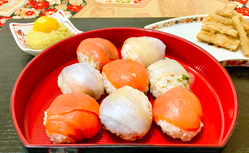 サーモンと小鯛のてまり寿司