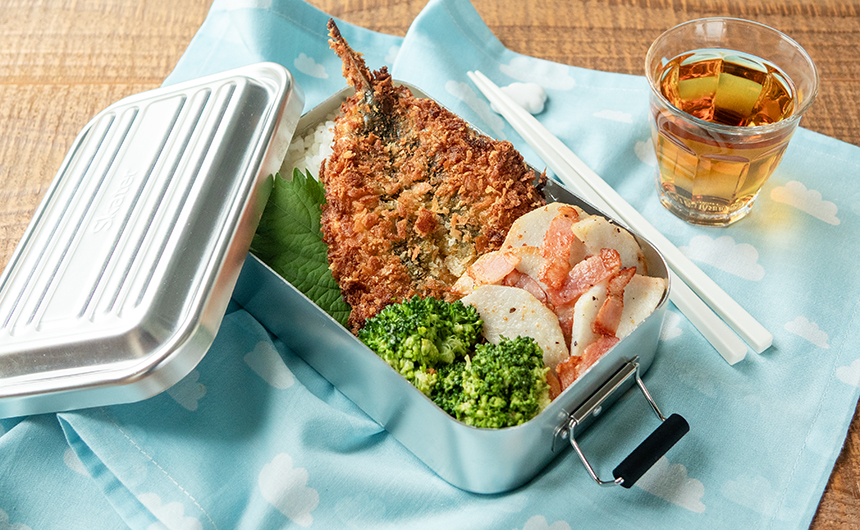 おすすめ1品：<span>成長期におすすめ</span>いわしのカレーフライ弁当