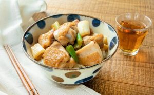 今週のおかず3品：ごはんがすすむ　かんたん焼き鶏丼