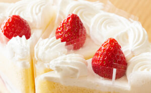 ケーキの正しい食べ方を知っていますか？