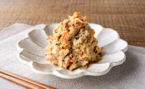 今週のおかず3品：あさりとえのきの卯の花