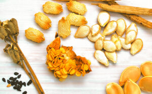 種だけを食べる食品は？